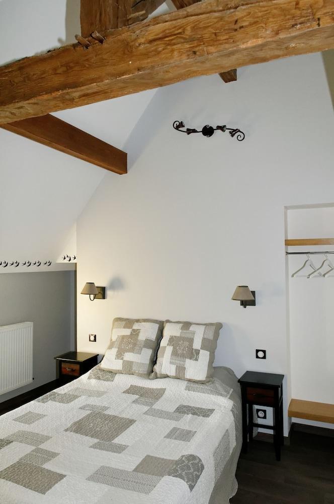 La Ferme Aux Charmes