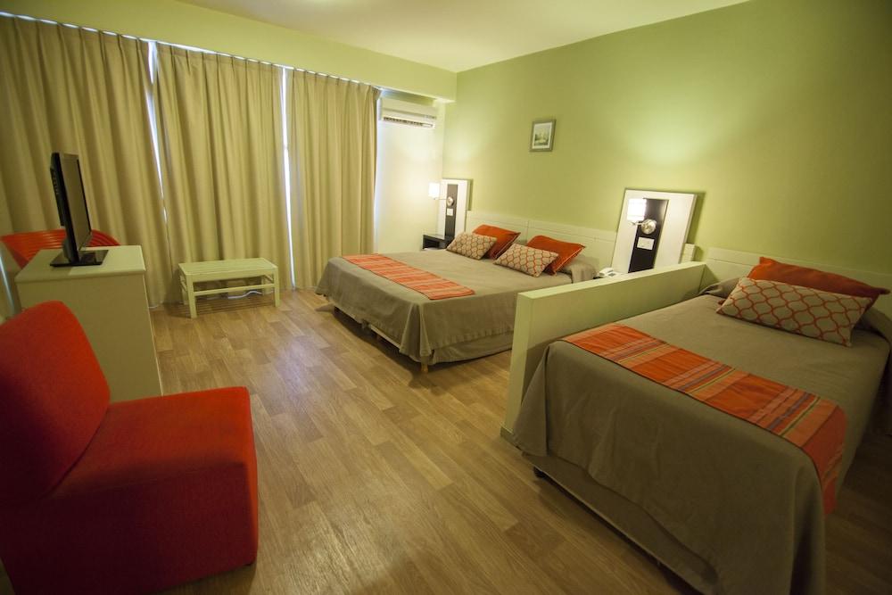 Continental Posadas Hotel