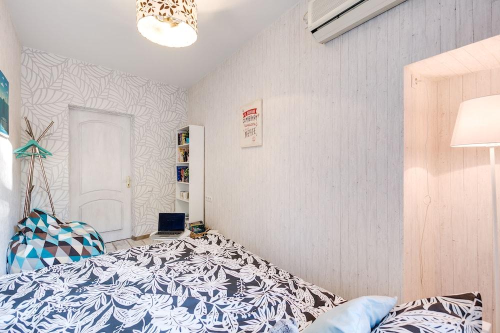 Homestel Taganka B&B