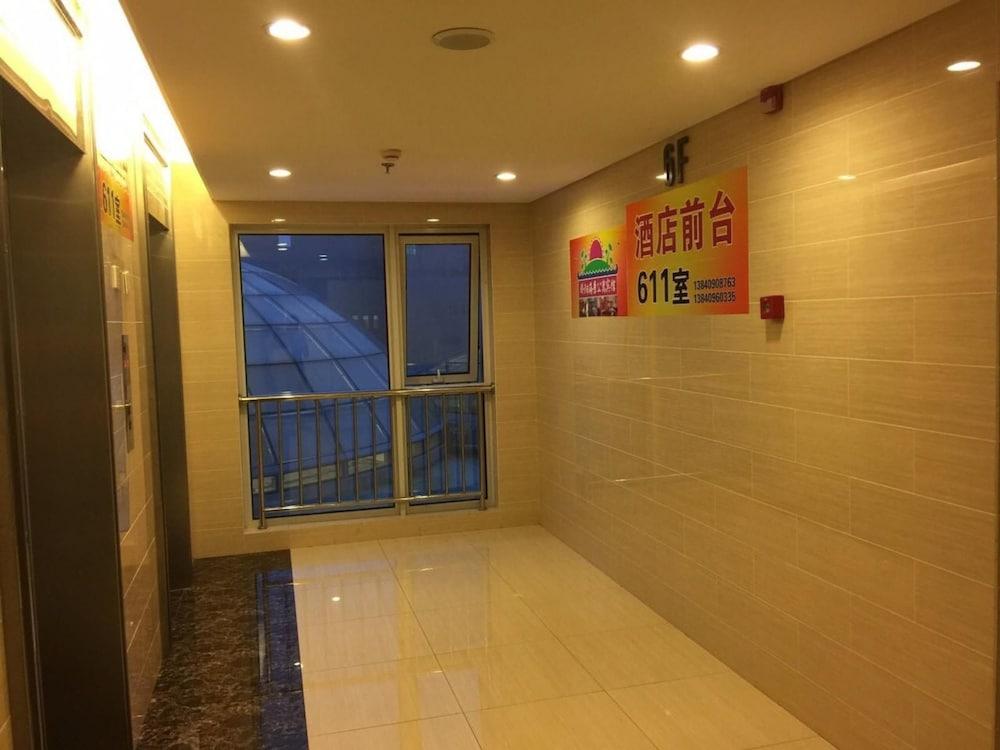 Dalian Blazing Sun Seaview Apartment