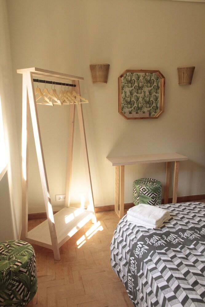 Nice Way Cascais & SurfCamp