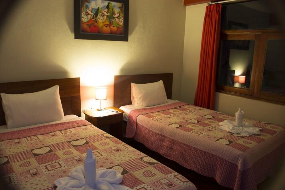 Hostal Sun Palace Inn