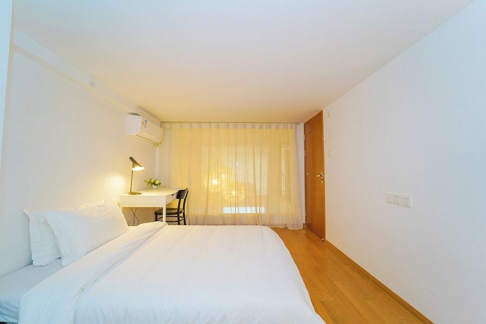 More Residence Lujiazui Shanghai