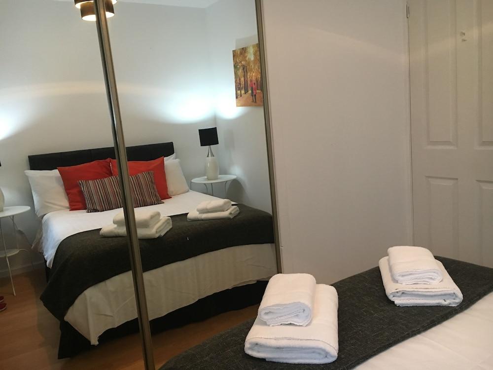 Glasgow Calton House