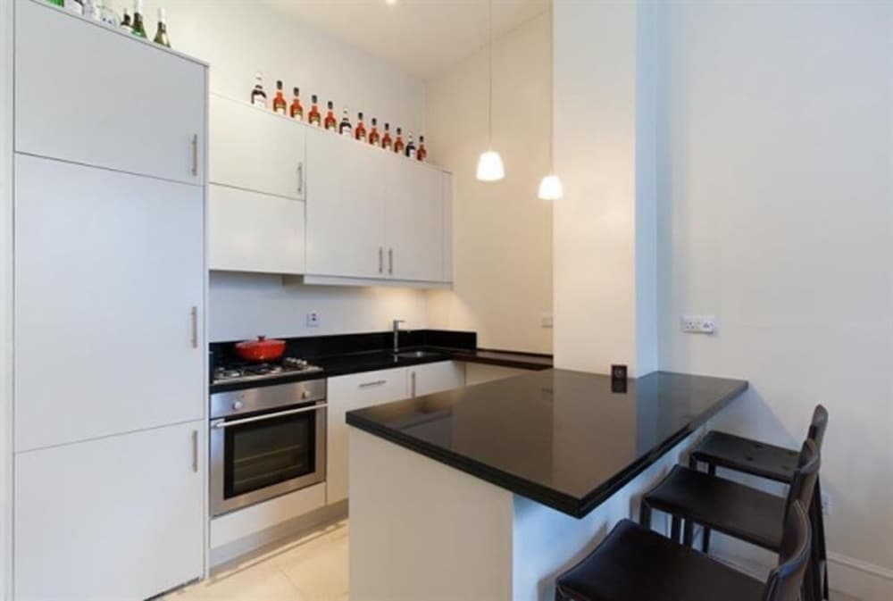 Eson2 - The Dawson Place in Notting Hill