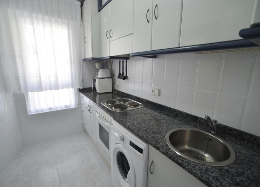 103566 -  Apartment in Isla