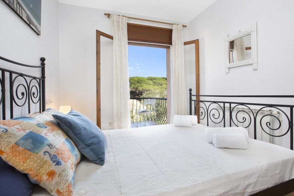 104665 -  Villa in Lloret de Mar