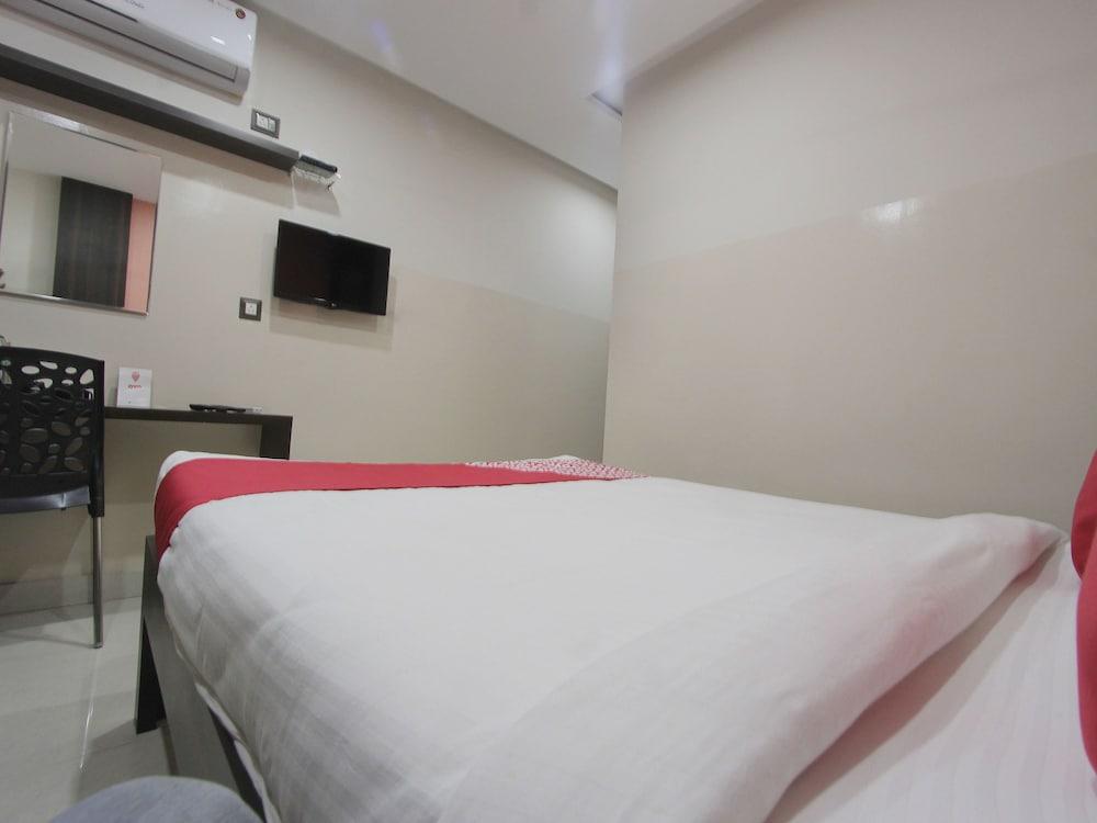 Hotel & Suites by Habitat