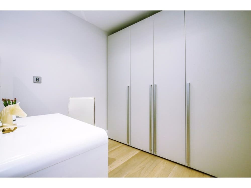 Eson2 - The Saint Stephen's Gardens Mansion II