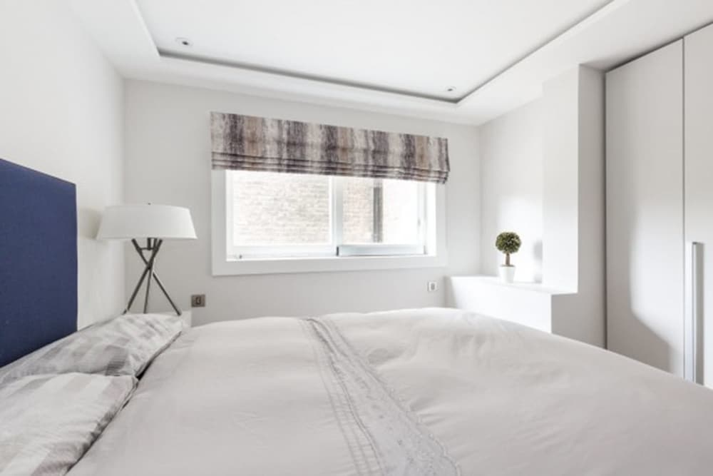 Eson2 - The Saint Stephen's Gardens Mansion VII