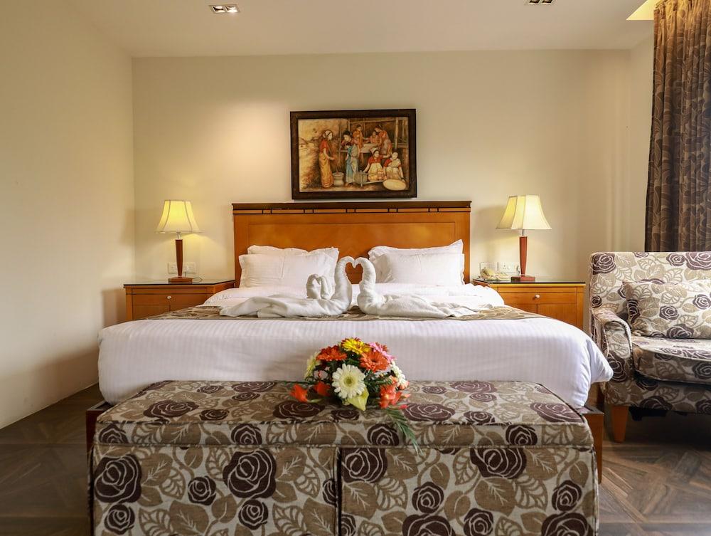 The Greenwood, Tezpur