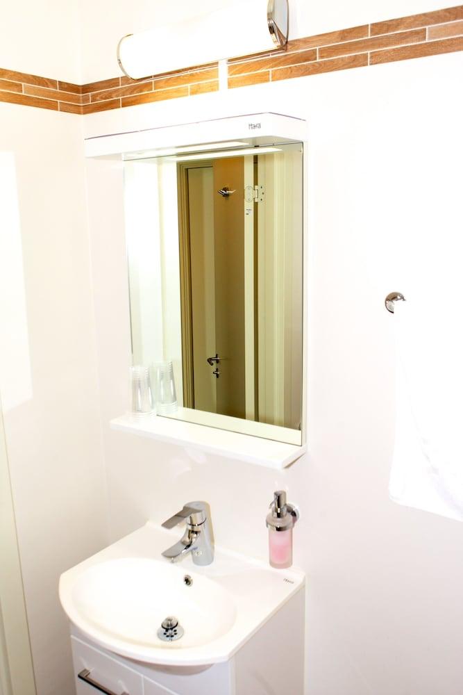 Stopet Hotell & Värdshus