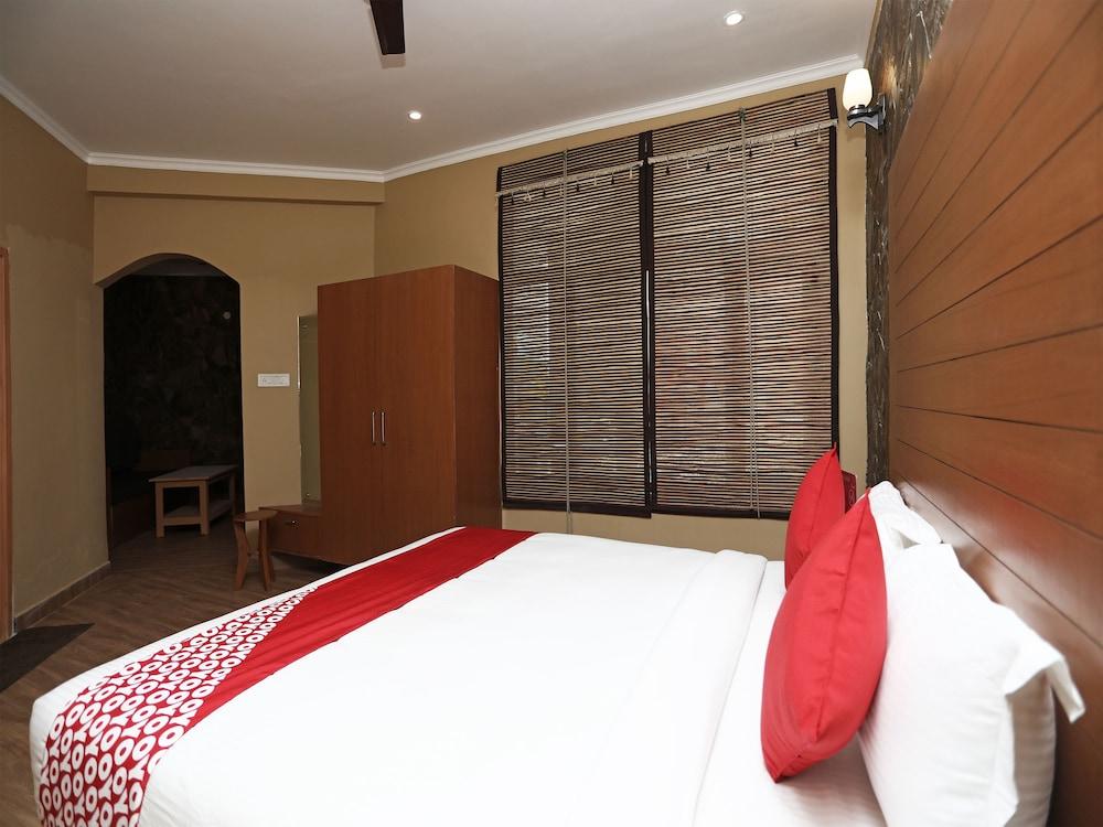 OYO 14631 Madhuban Resort