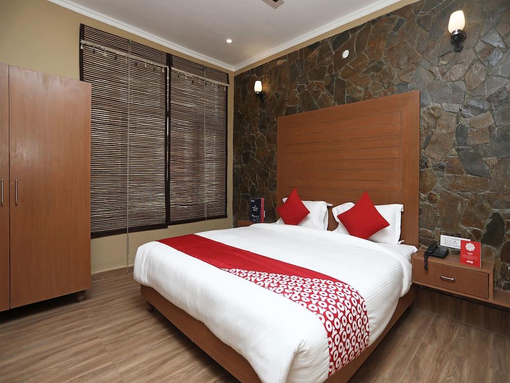 OYO 14631 Madhuban Resort