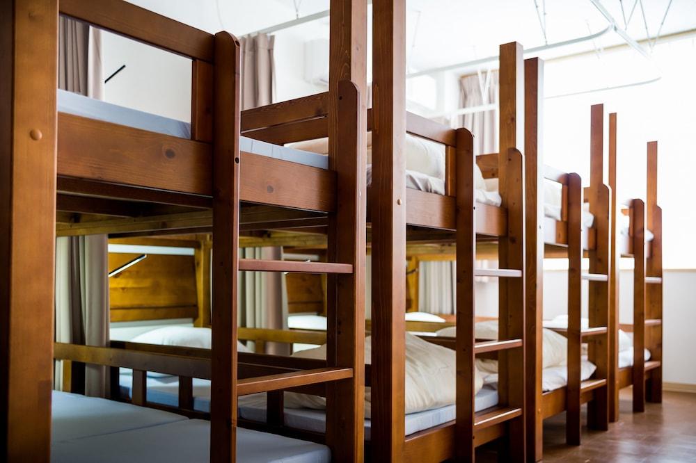 GUEST HOUSE YUTAKA - Hostel