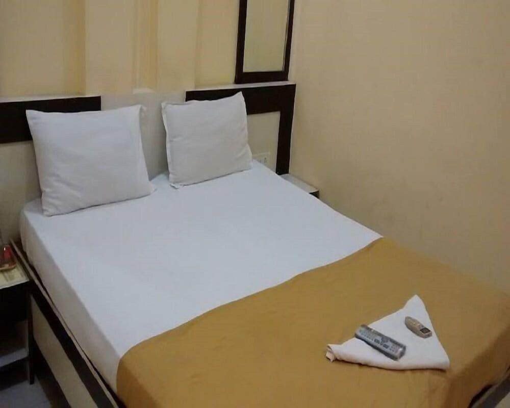 Room Maangta 127 - Andheri