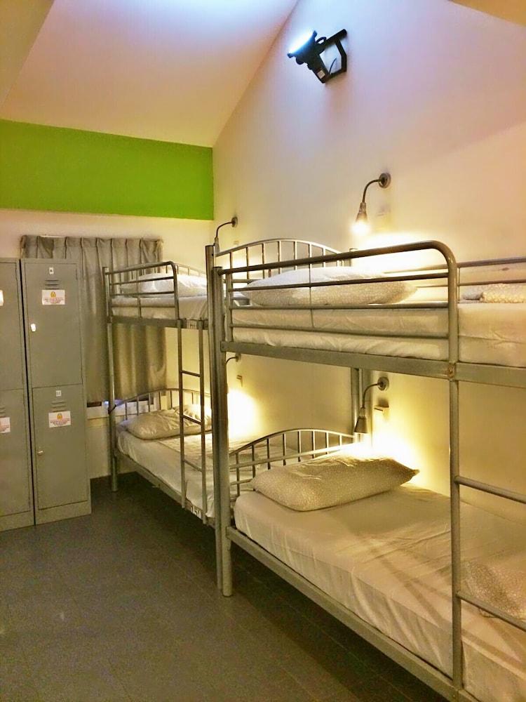 Campbell Inn - Hostel