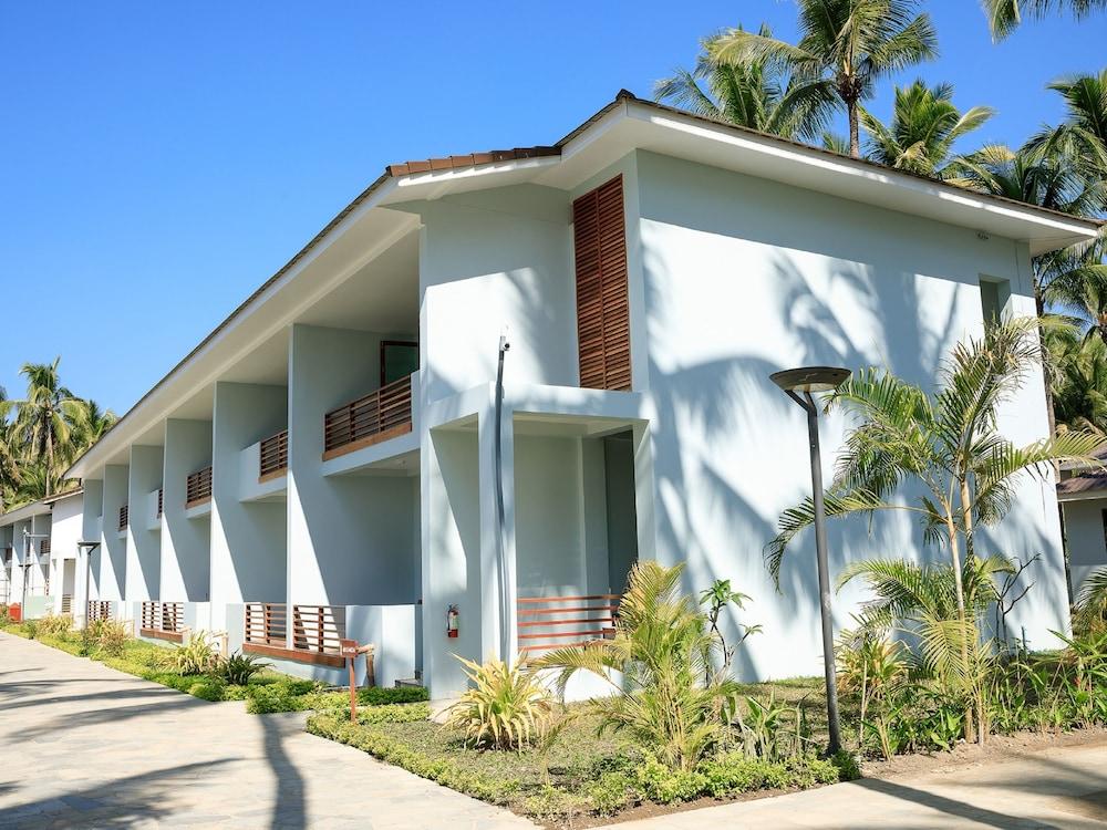 Jasmine Ngapali Resort