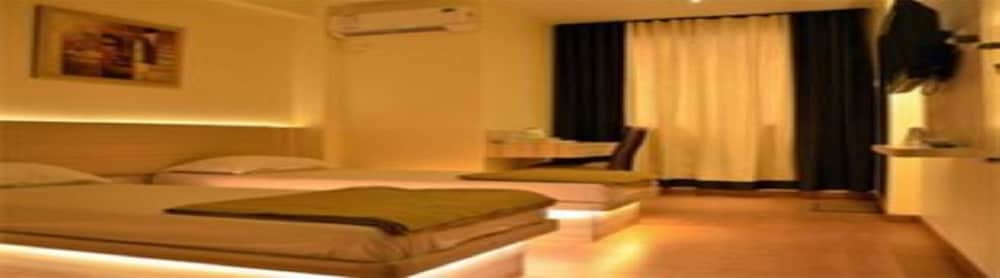 Room Maangta 211 - Thane West