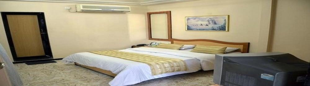 Room Maangta 211 - Thane West