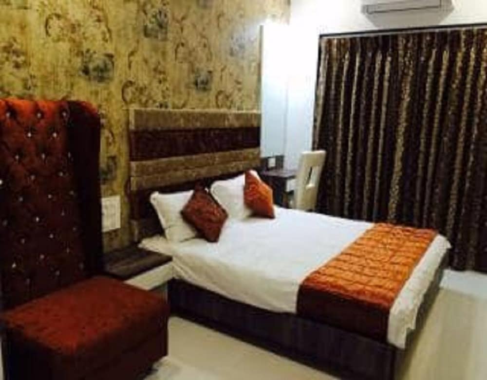 Room Maangta 218 - Thane East