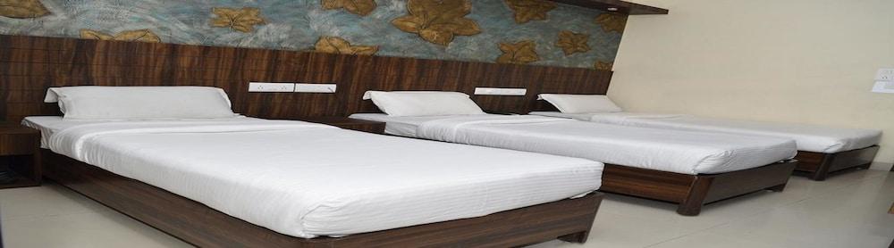 Room Maangta 108 - Thane West