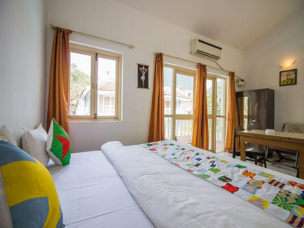 OYO 13345 Home Courtyard Chapora