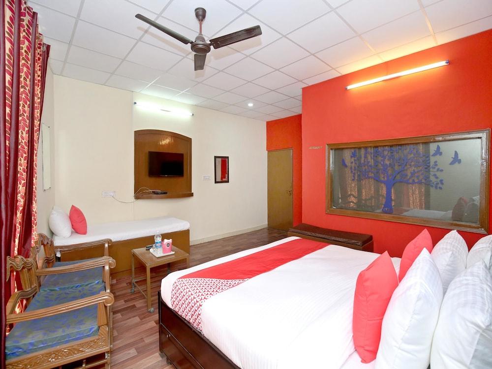 OYO 12871 Rehan Basera