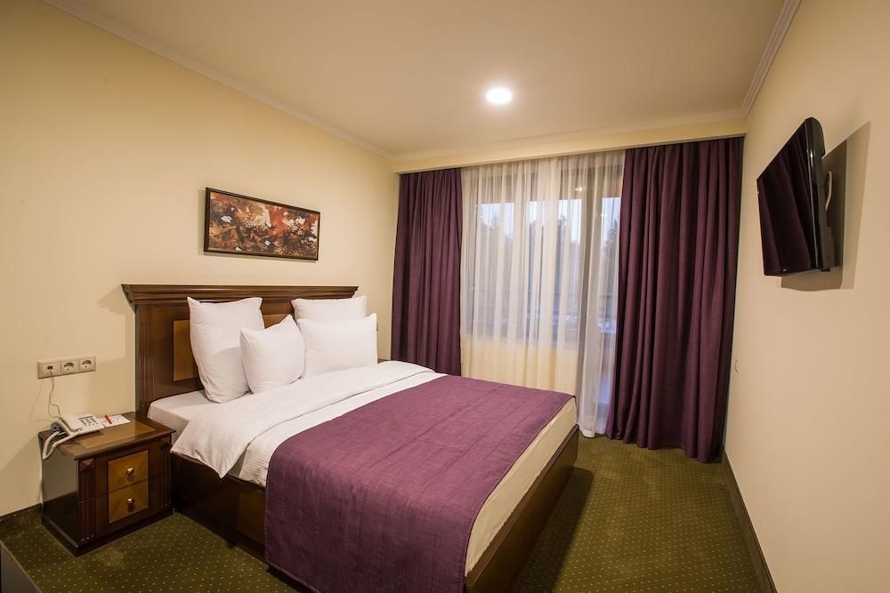 Nairi SPA Resorts Hotel