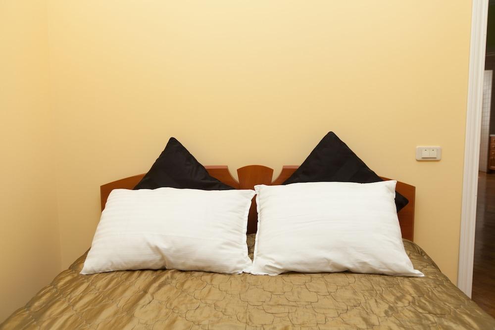 Kvart Boutique Atrium Palace