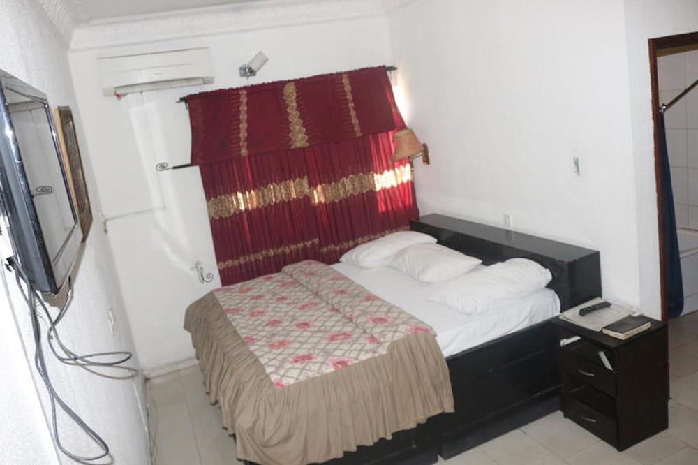 Amanda Hotels Limited