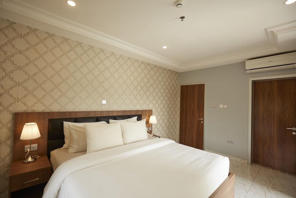 Belanova Apartments & Suites