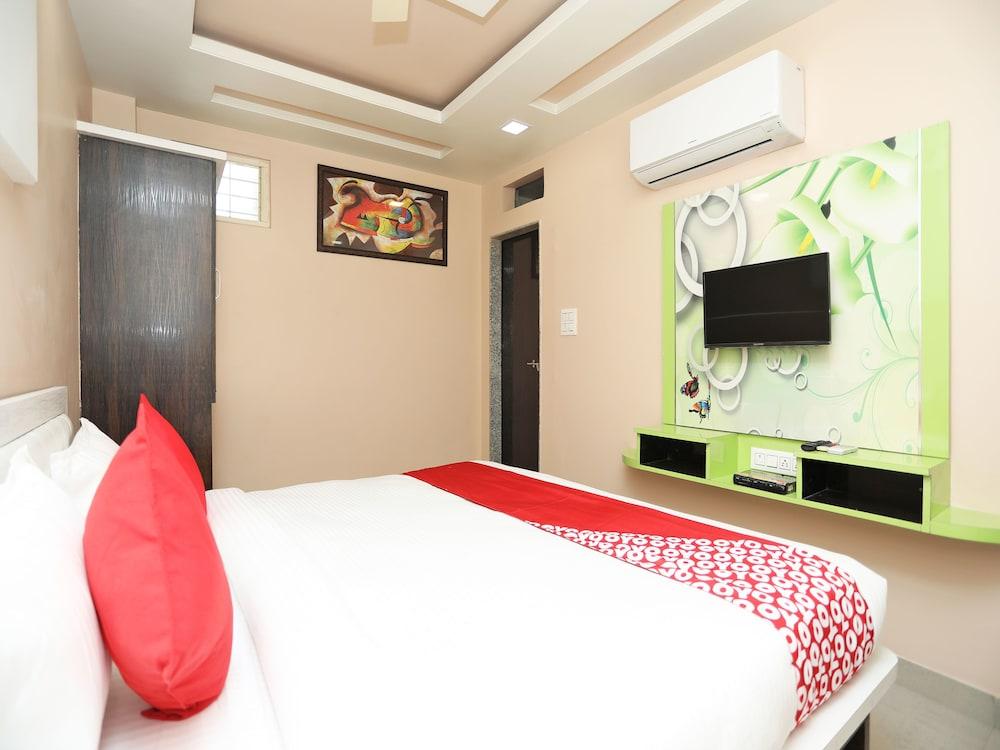 OYO 13822 Kolar Hotel