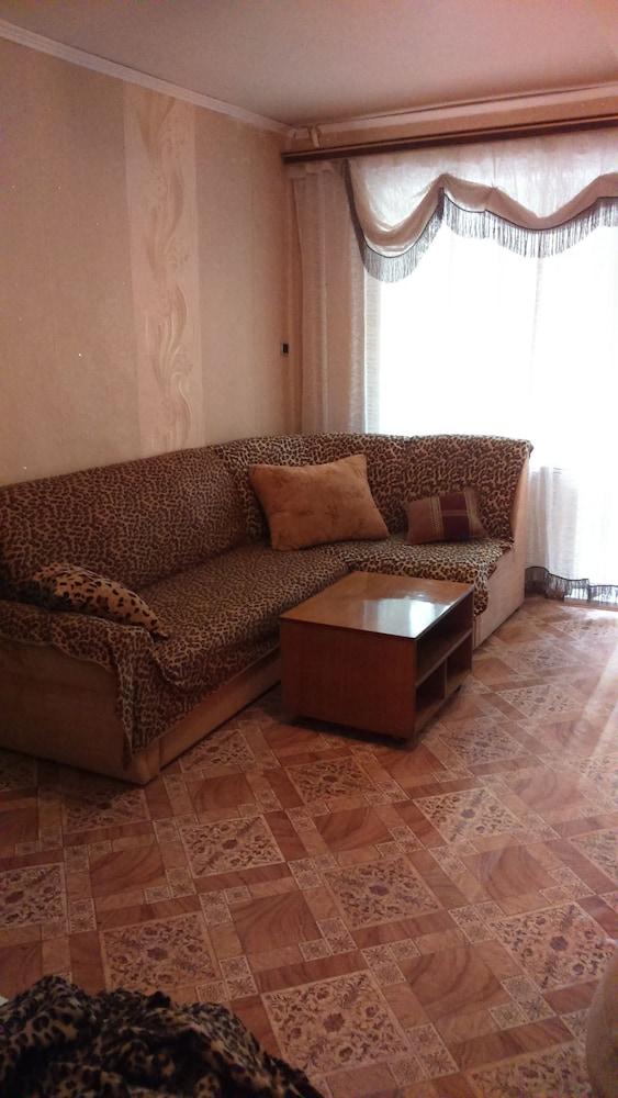 Apartment Kirova 59