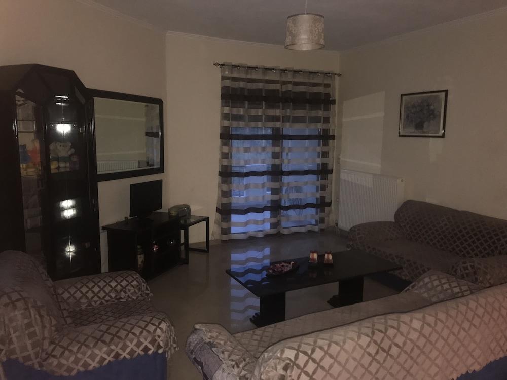 Mountain View Apartment