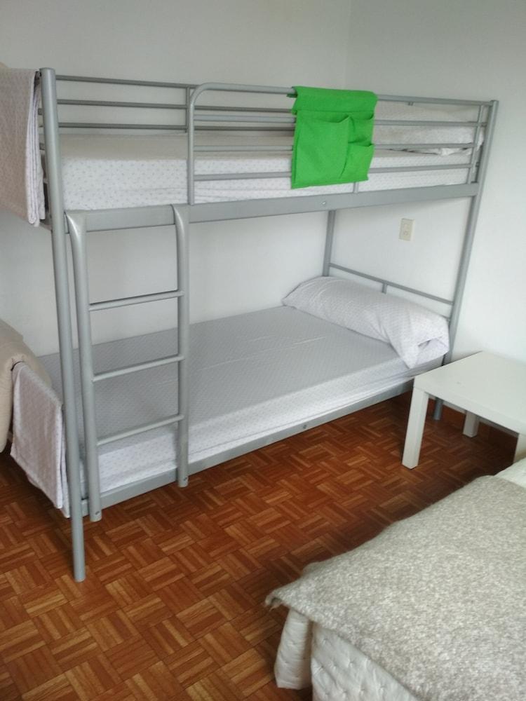 Casa do Marabillas-Hostel