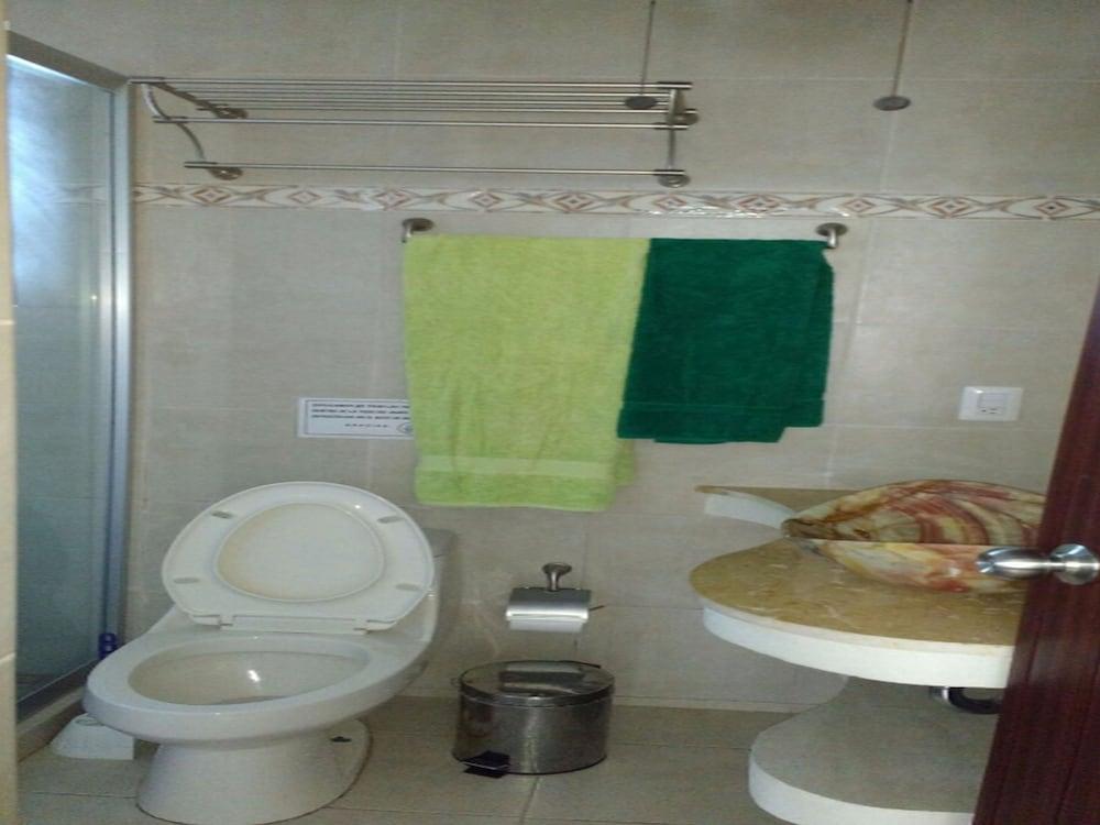 Las Playas Guitarron