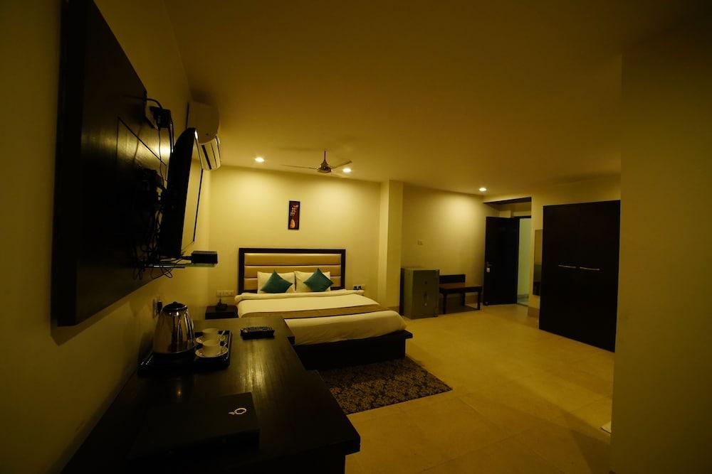 Angel Resort Sikar Highway