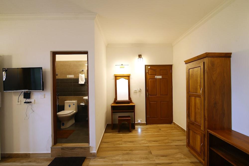 Dew Drops Farm Resorts