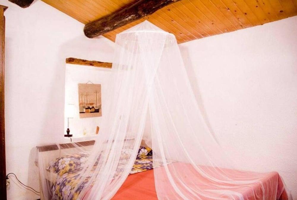 Complex Rural Can Caubet