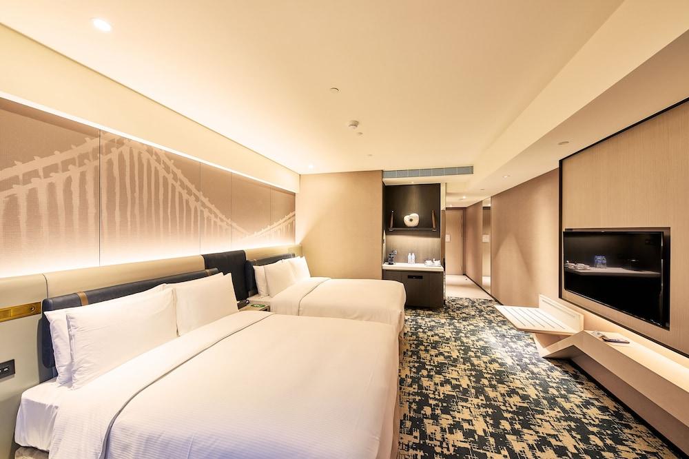 Hilton Taipei Sinban