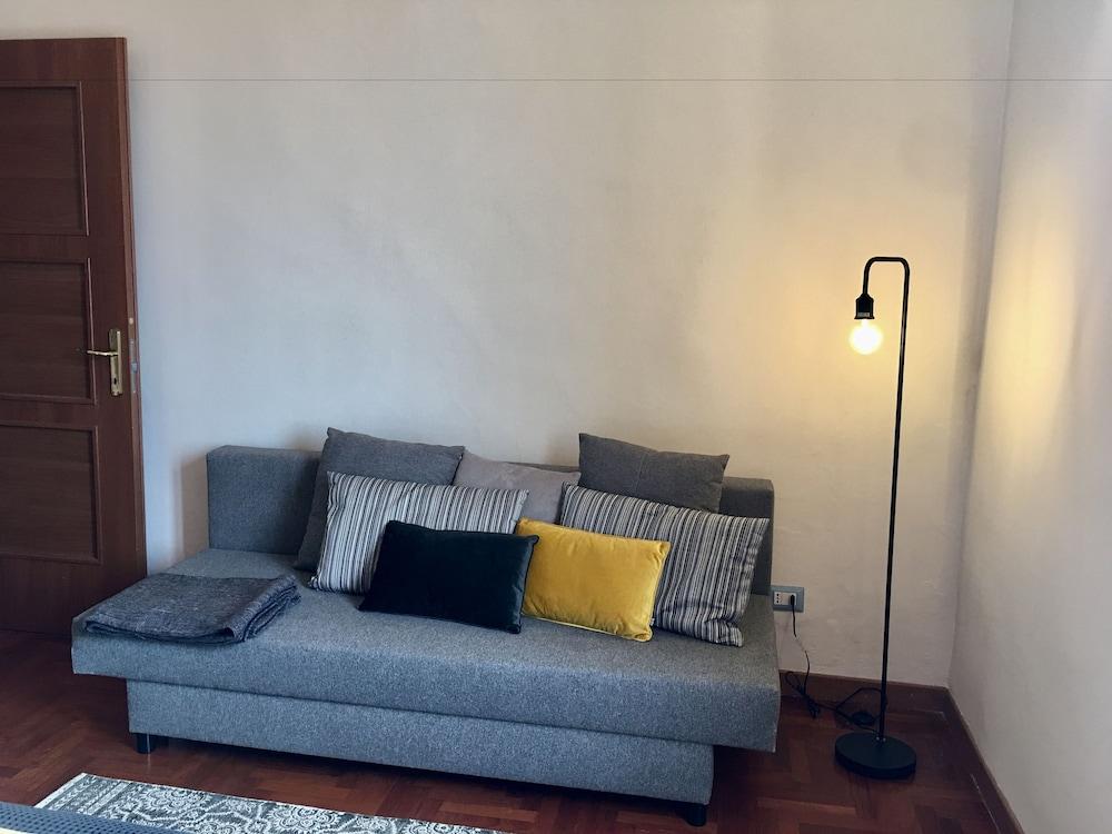 AwesHome - Lungarno Bellavista Penthouse