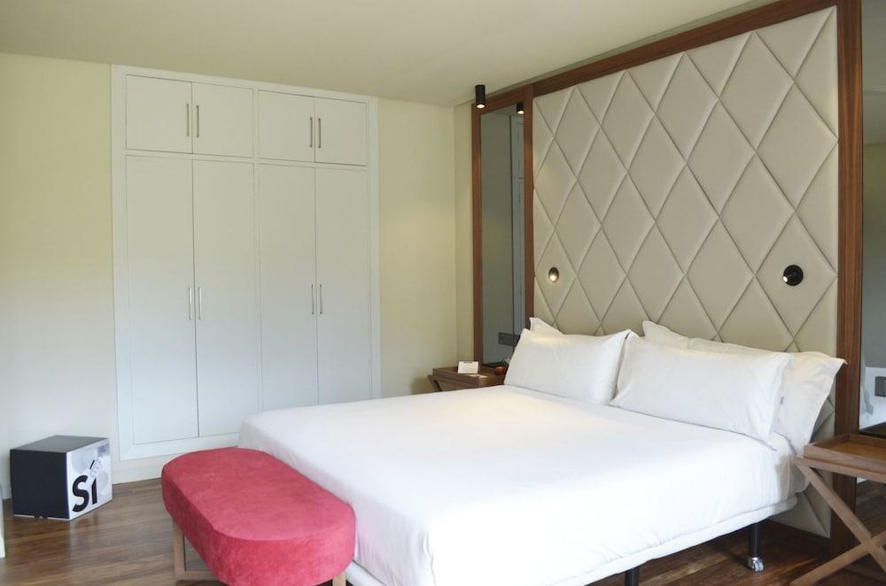 Hotel Silken Palacio Uribarren