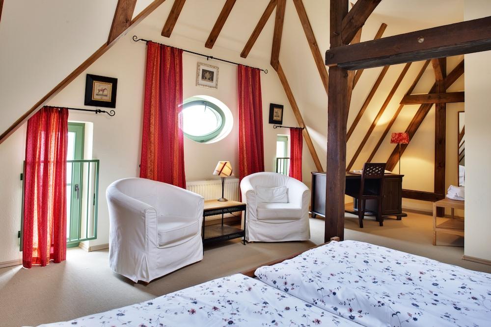 Zum Hauenden Schwein