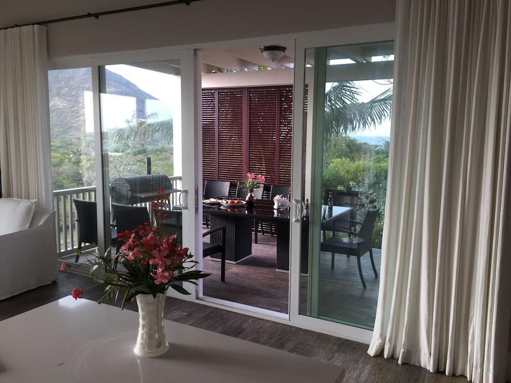 2 Bedroom Bungalow-Style Villa