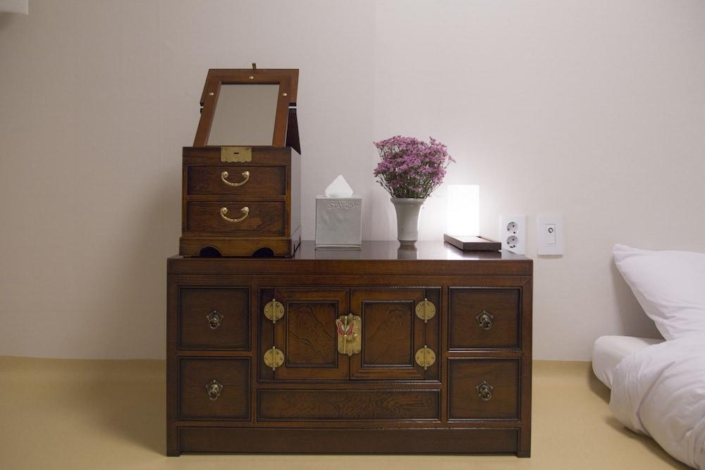 STAY256 Hanok Guesthouse