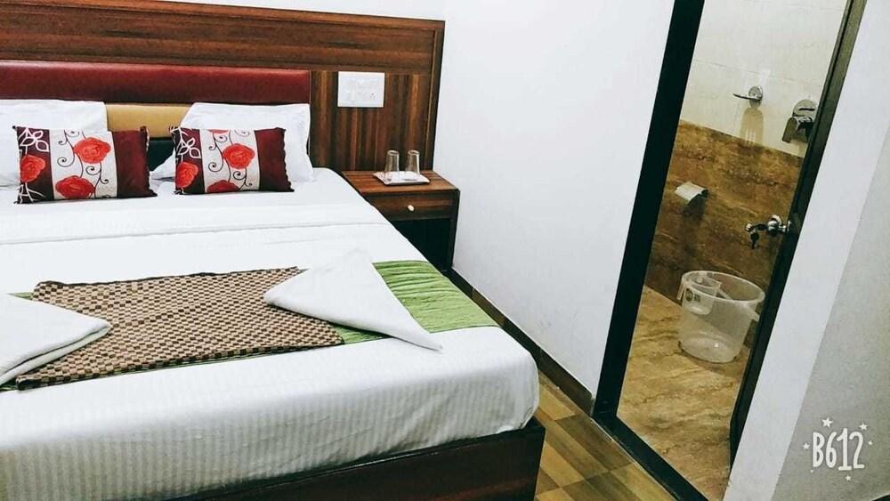 Airport Inn Residency