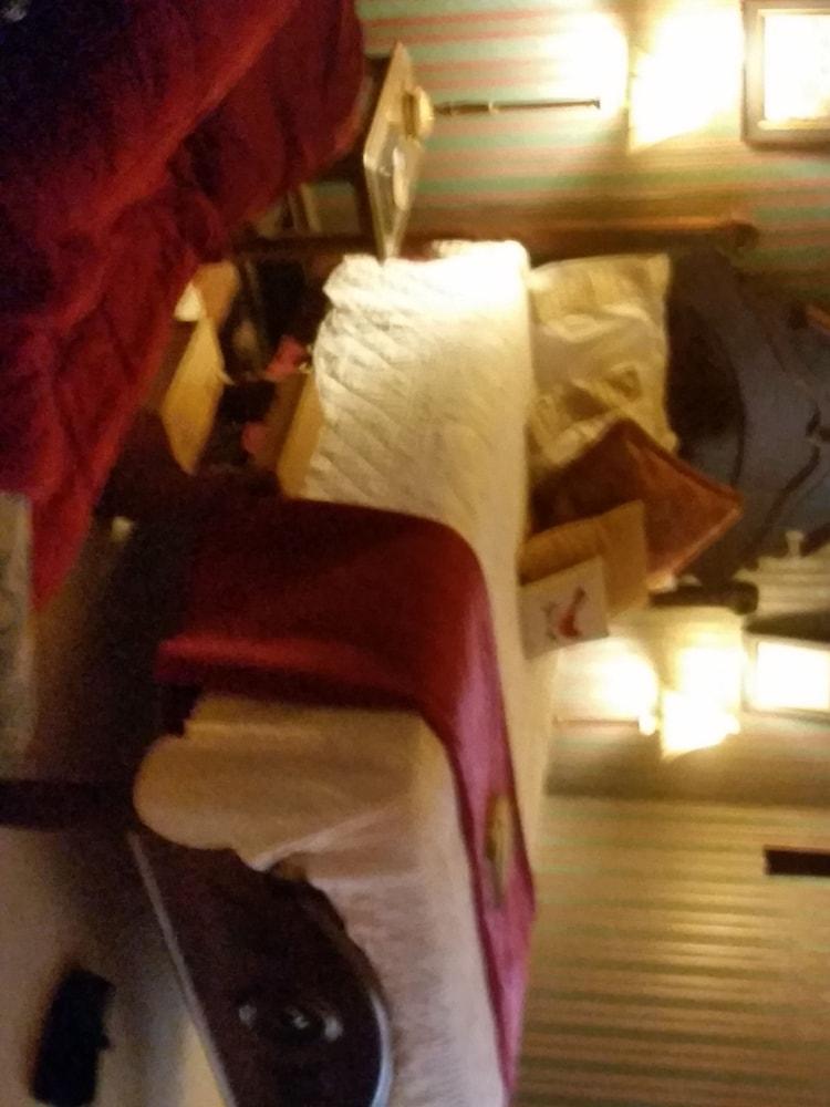 Spahn House Bed and Breakfast