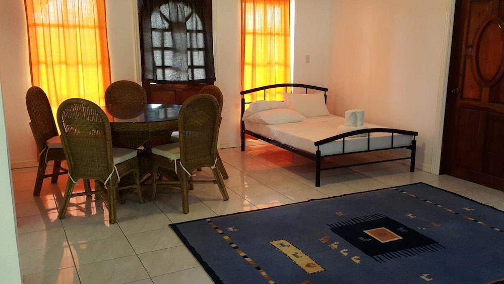 La Parola Orchids Beach Resort