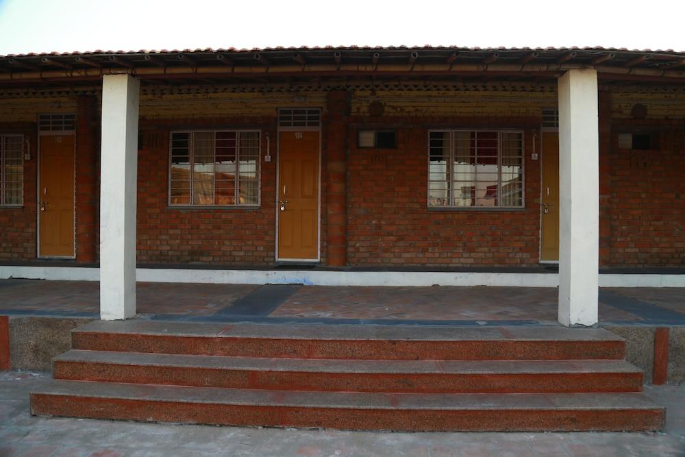 Besta Ville Tejasvini